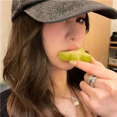 春川歌手 海报
